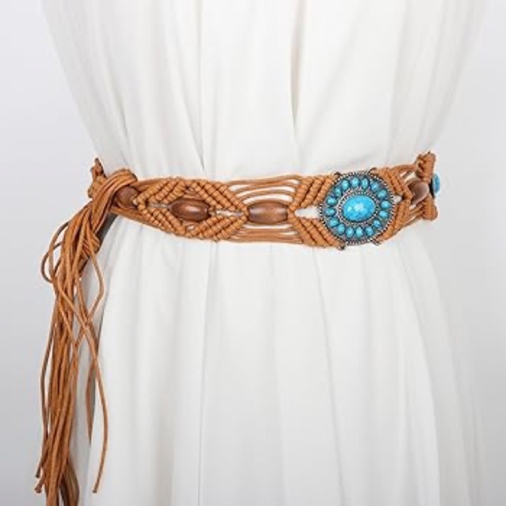 Rillen Macrame Belt With Turquoise Stone - Picture 3 of 5